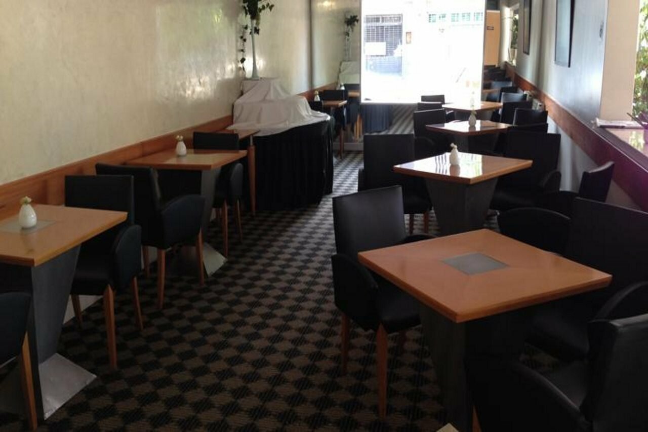 Фото Urbana Suites