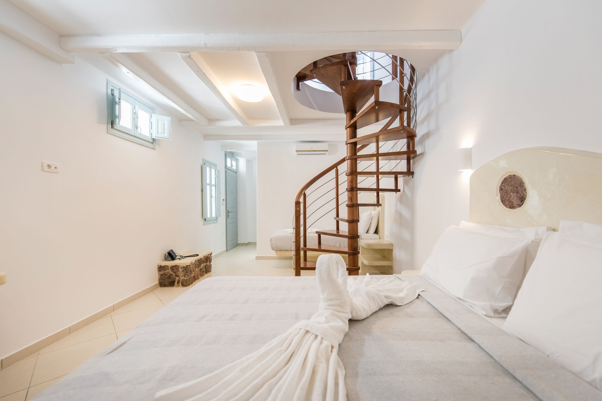 Фото Secret Earth Santorini