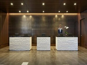 Гостиница Loews Chicago Hotel