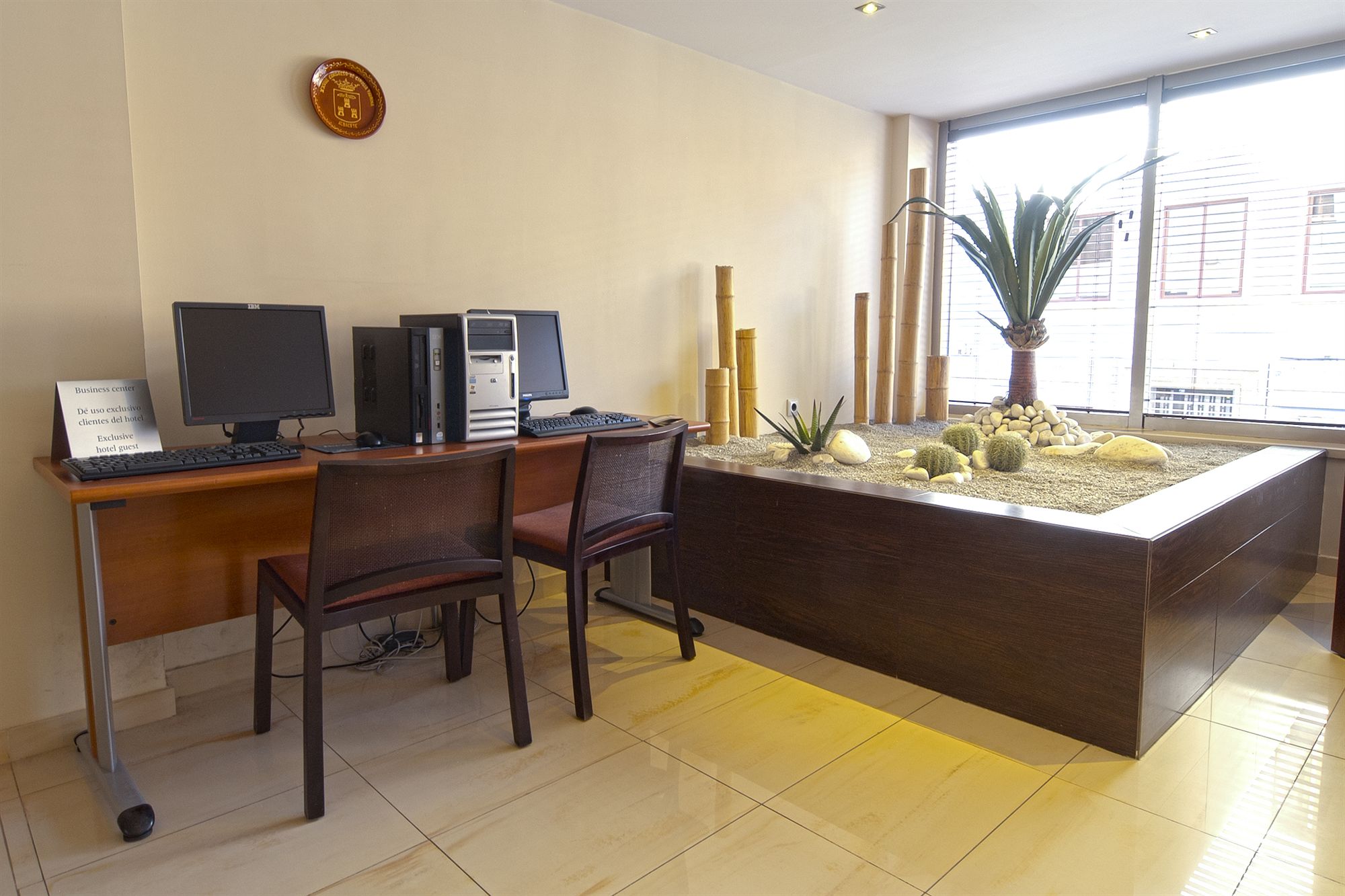 Фото Hotel Sercotel Los Llanos