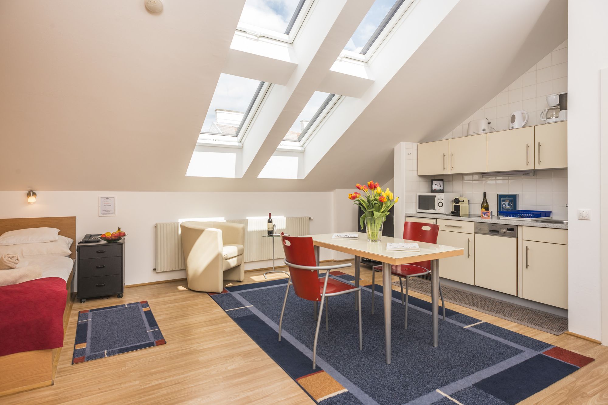 Фото Appartements Ferchergasse