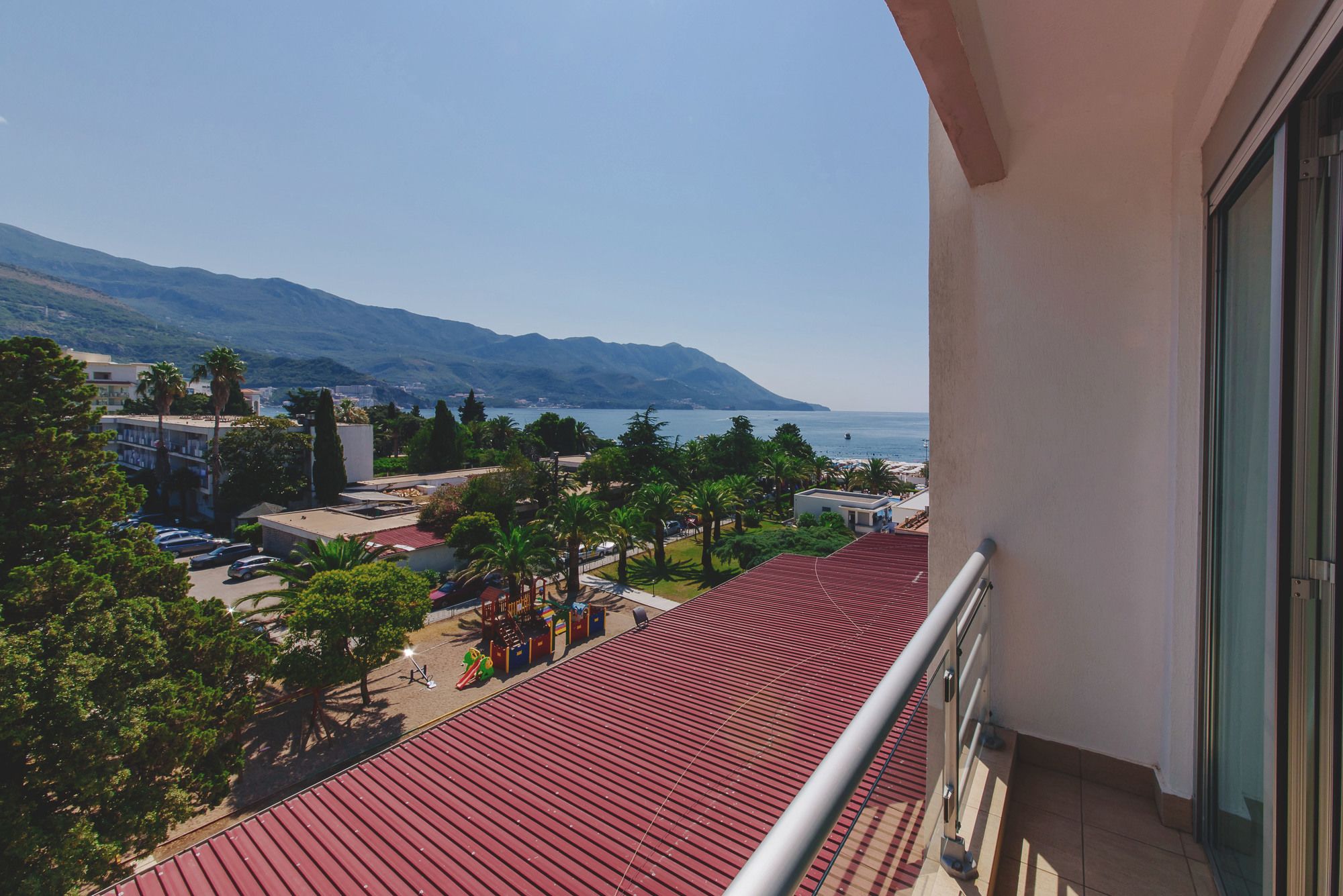 Фото Montenegro Beach Resort