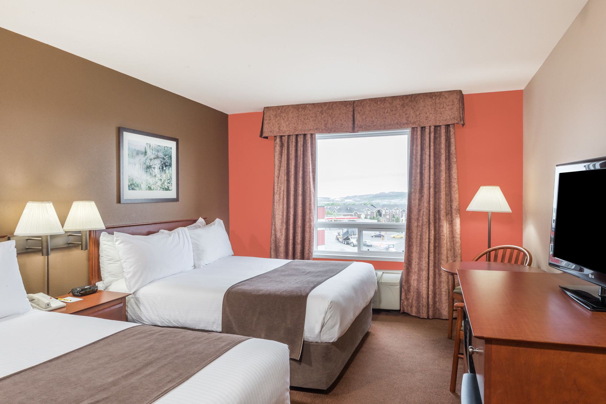 Фото отеля 2