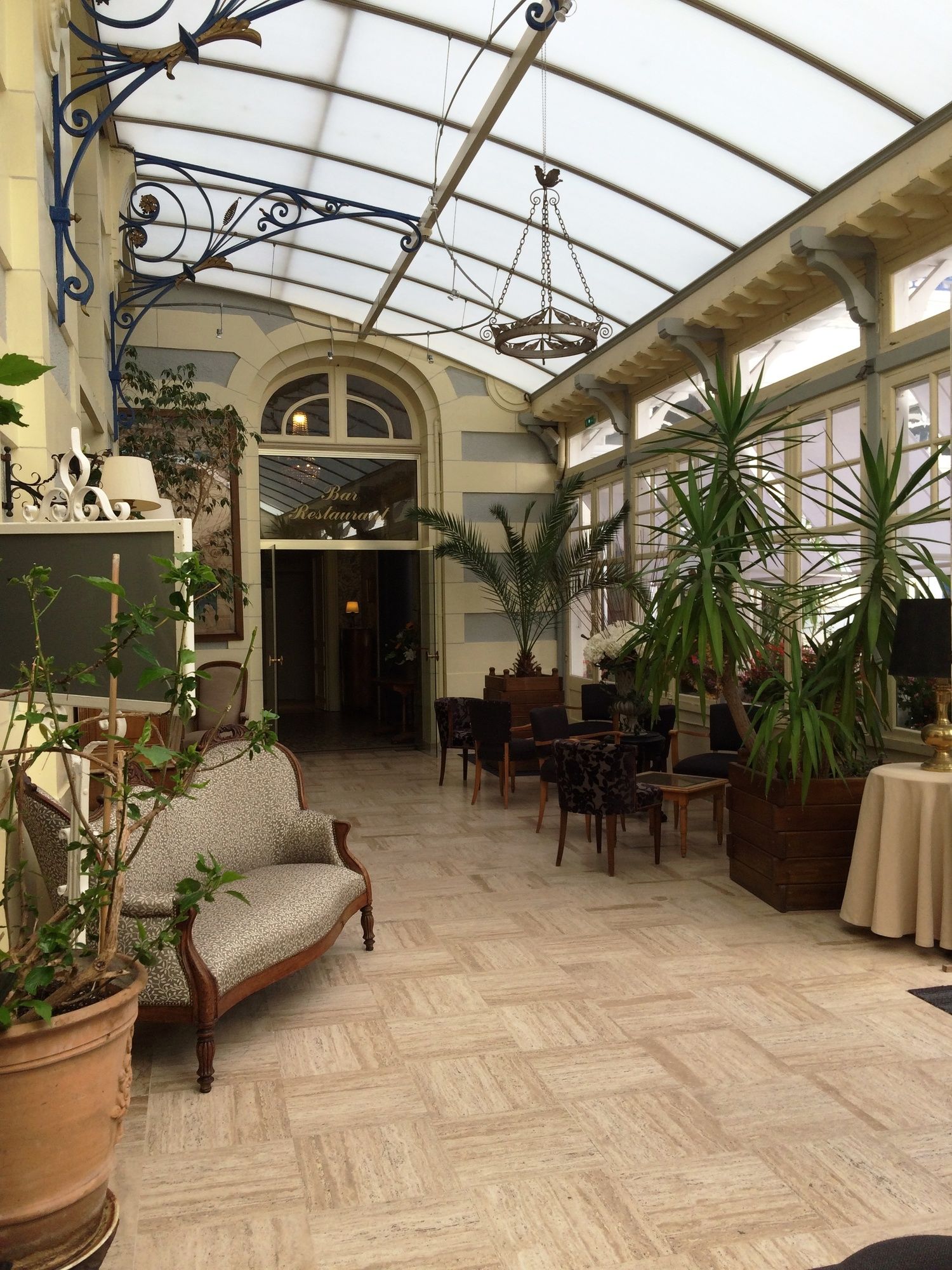 Фото Hotel France & Chateaubriand