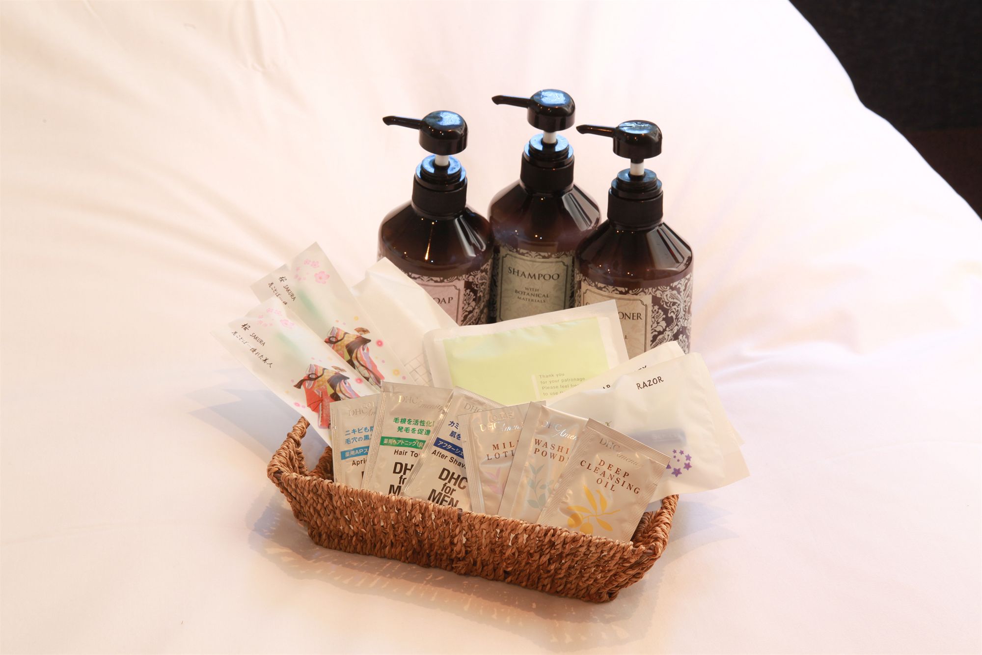 Фото Hotel Sasarindou