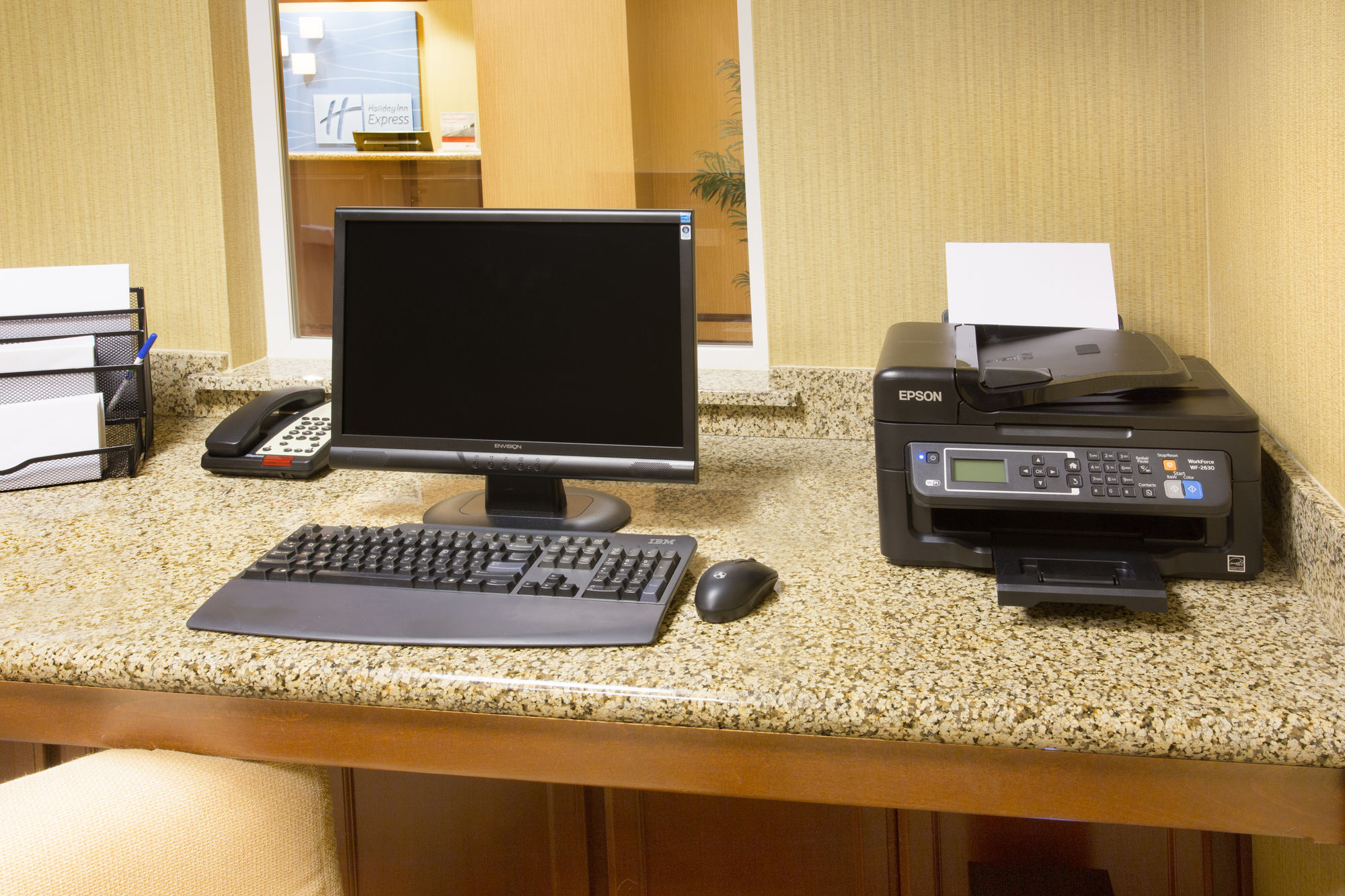 Фото Holiday Inn Express Yreka-Shasta Area, an Ihg Hotel