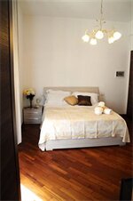 Фото Little Rhome Suites