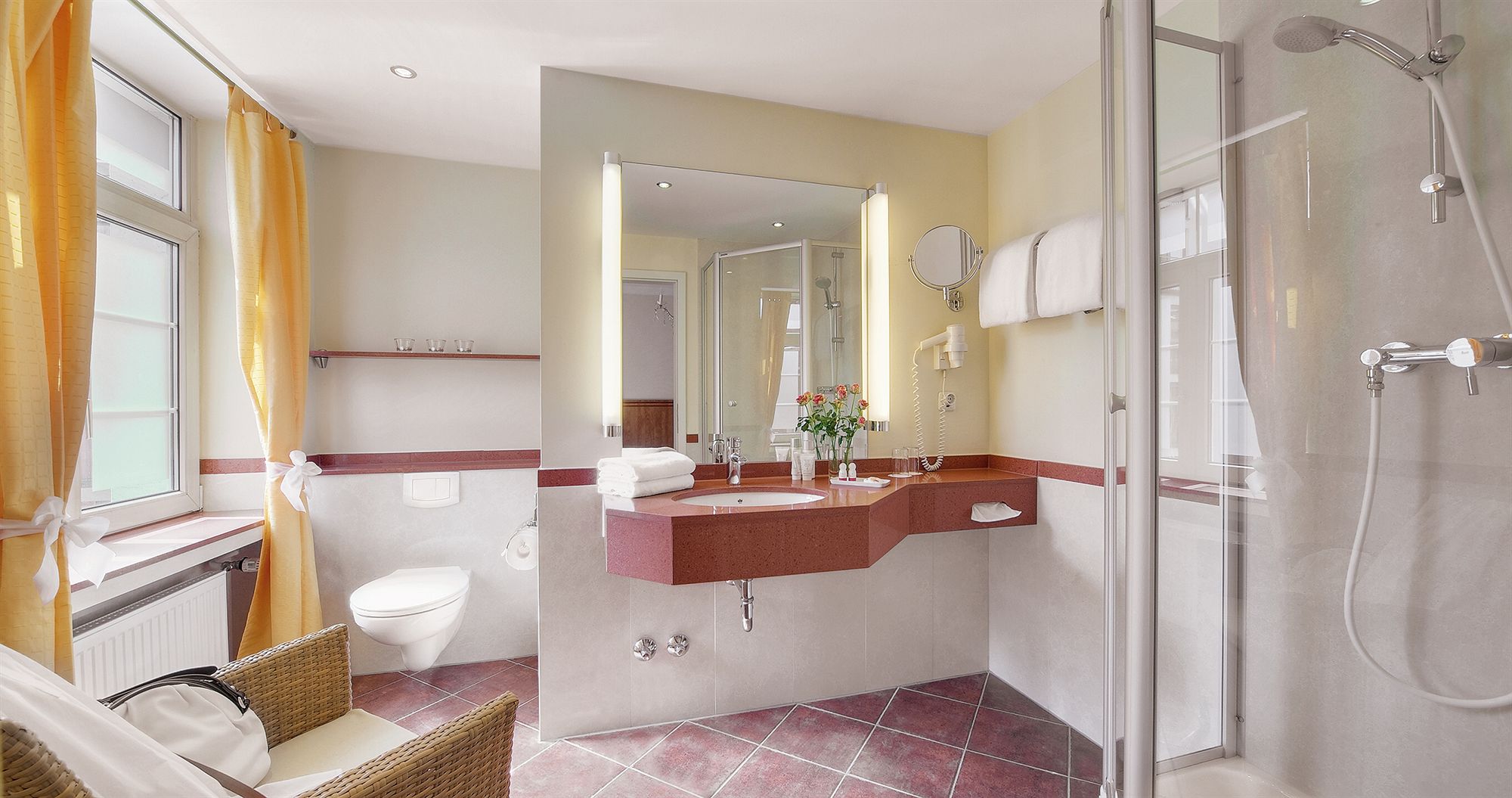 Фото Alpen Hotel München