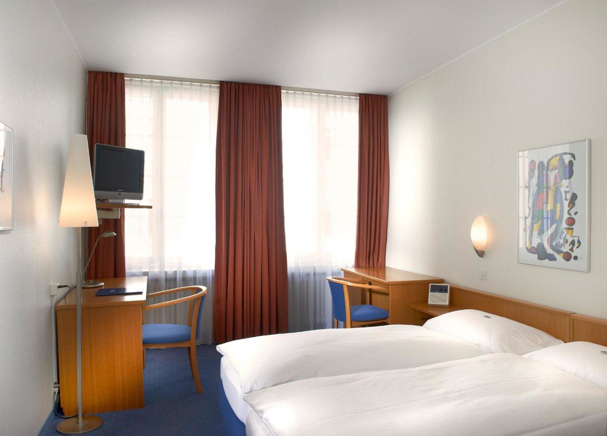 Фото Best Western Plus Hotel Zürcherhof