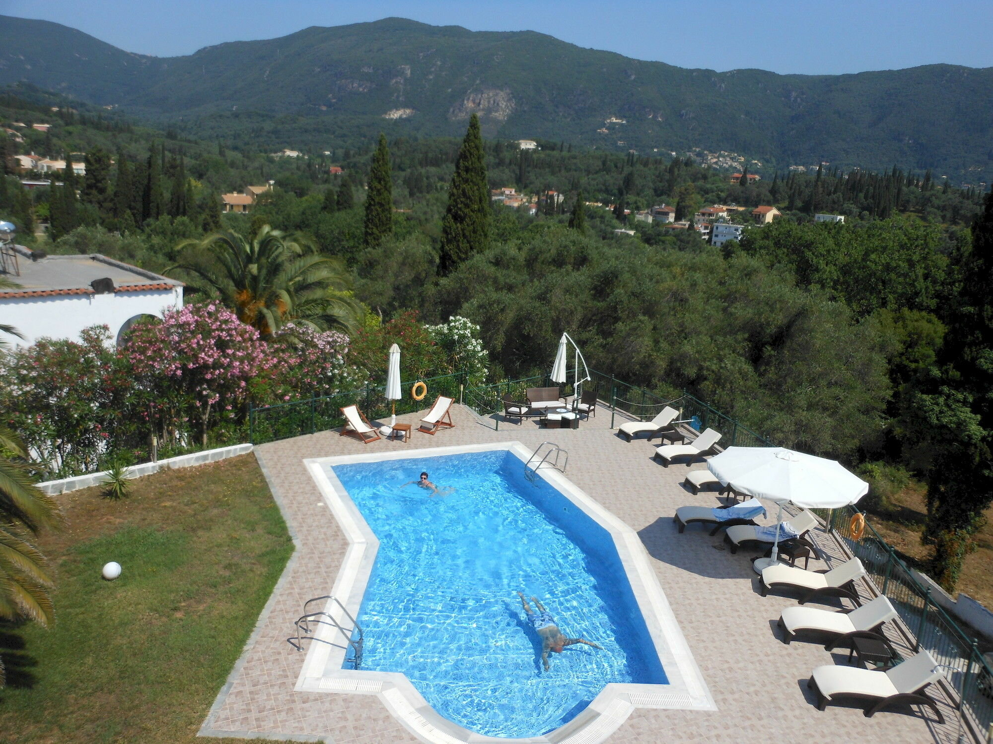 Фото Ziogas Apartments