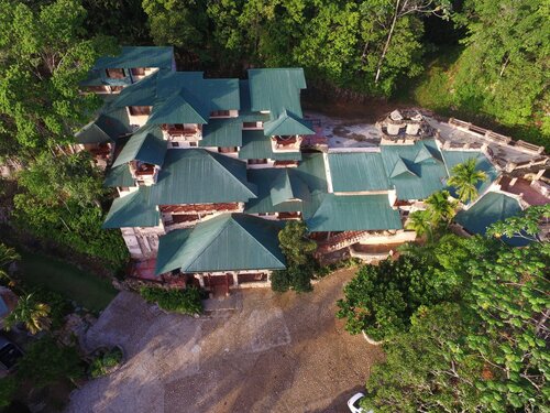 Внешний вид отеля Altos de Caño Hondo в Сабана-де-ла-Маре, фото 1