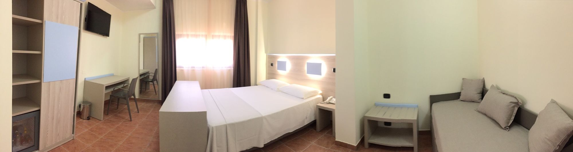 Фото Hotel Fly