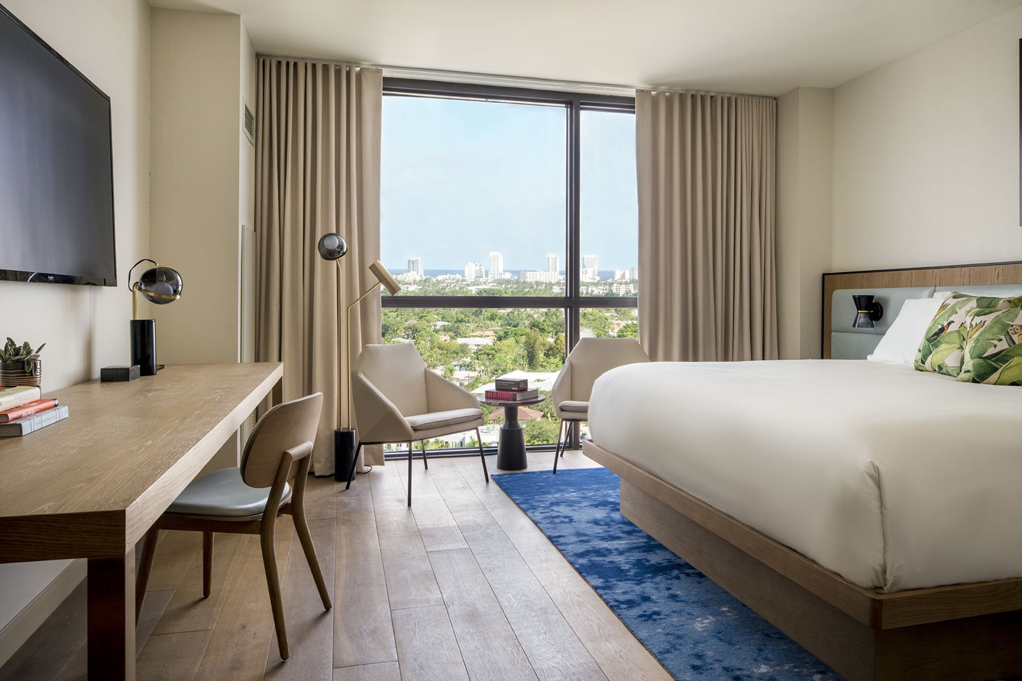 Фото The Dalmar, Fort Lauderdale, a Tribute Portfolio Hotel