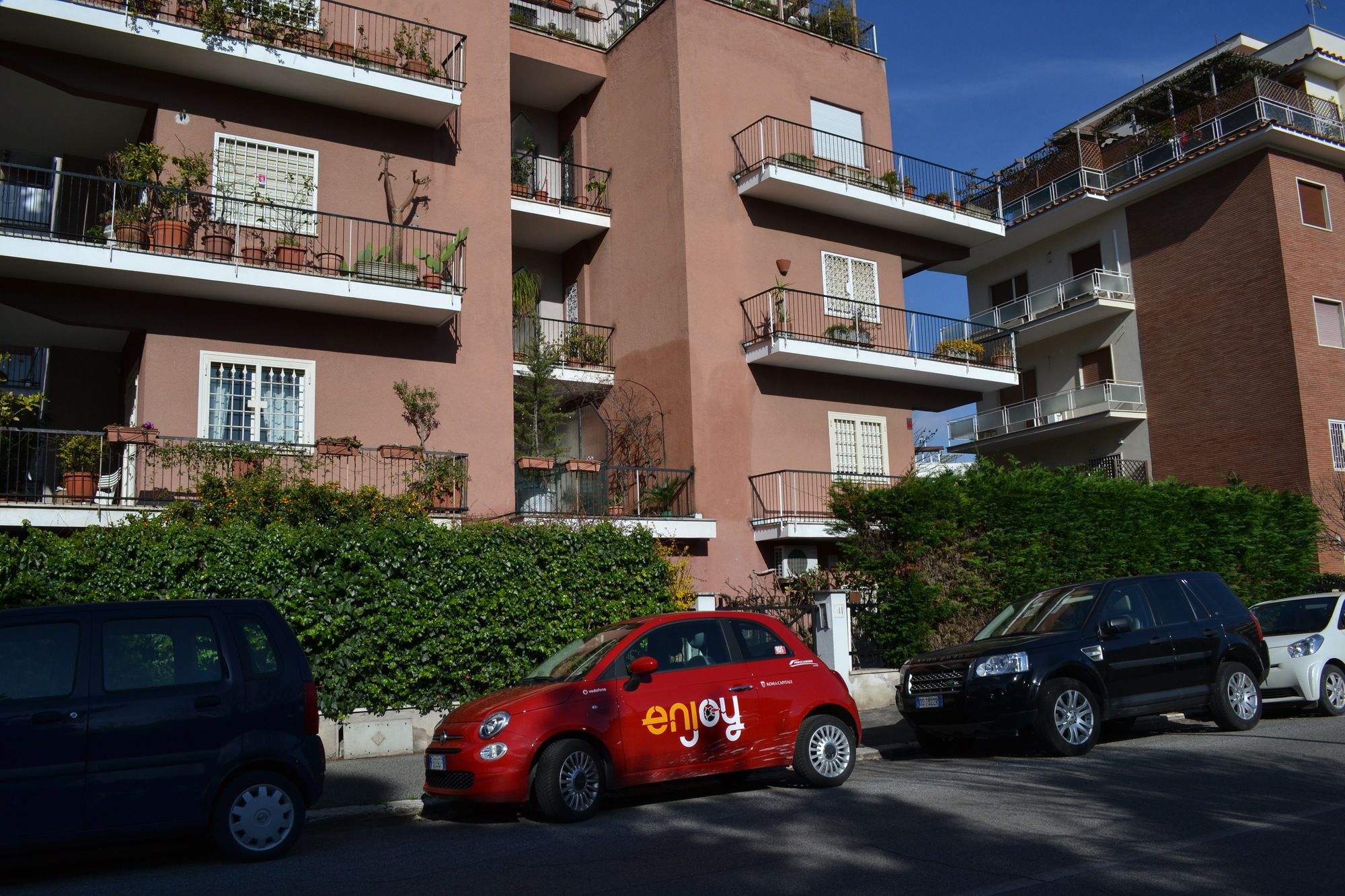 Фото отеля 2