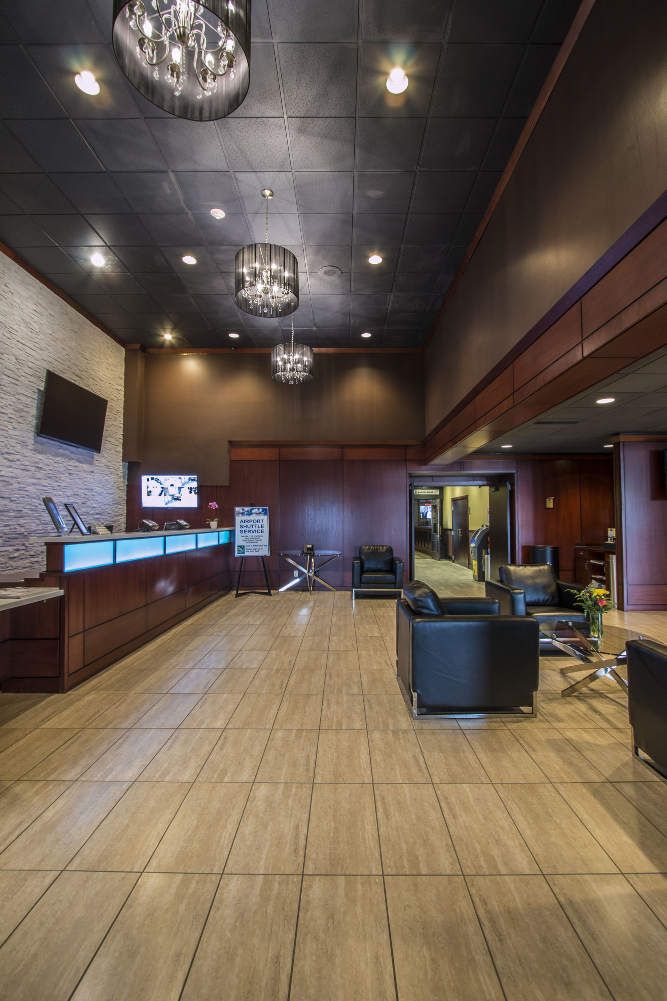 Фото Ramada by Wyndham Northern Grand Hotel & Conference Centre