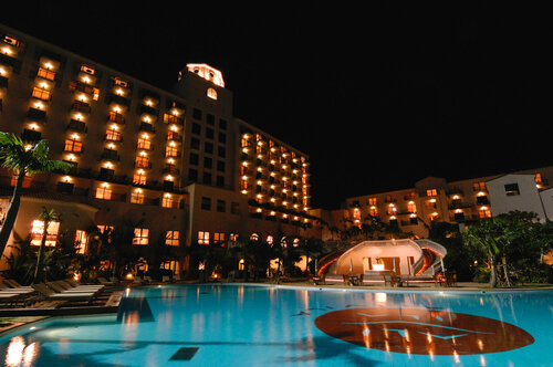 Внешний вид отеля Hotel Nikko Alivila Yomitan Resort Okinawa в Йомитане, фото 3