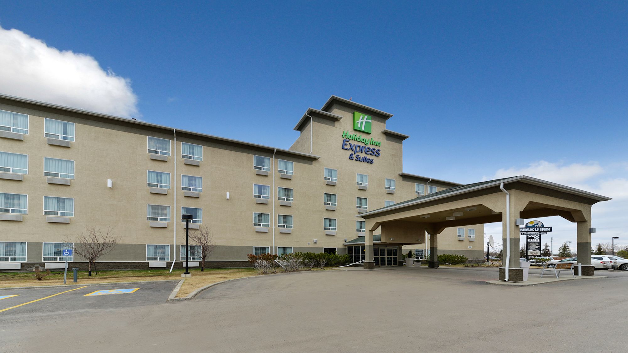 Фото Holiday Inn Express Edmonton-International Airport