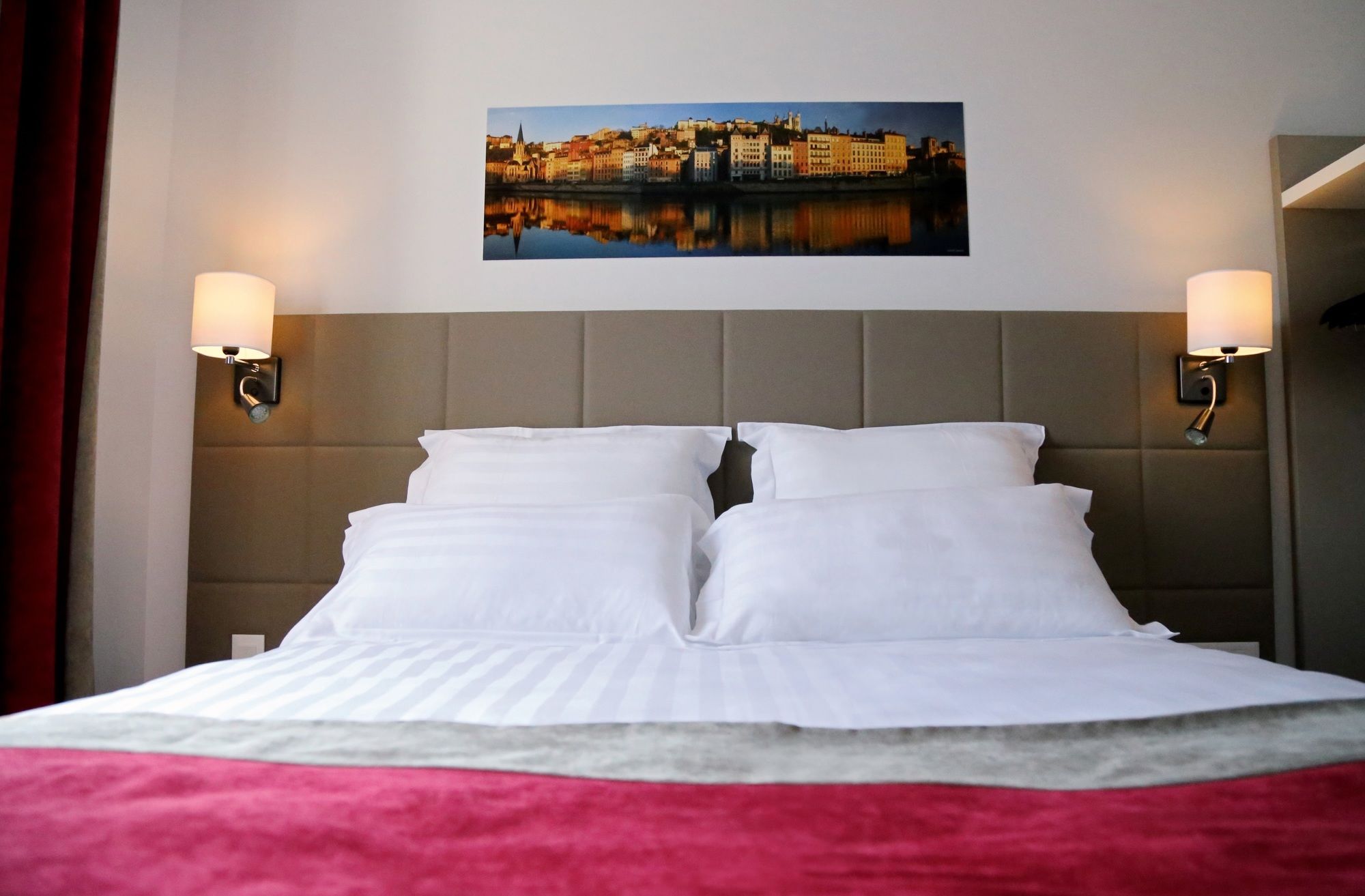 Фото Kyriad Lyon Est - Stadium - Eurexpo