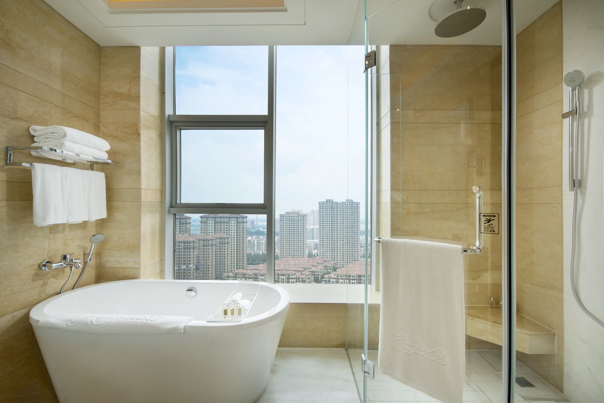 Фото Jw Marriott Hotel Harbin River North