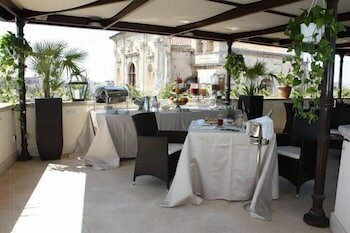 Фото Suite Hotel Santa Chiara