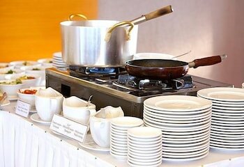 Фото Nhat Thanh Hotel