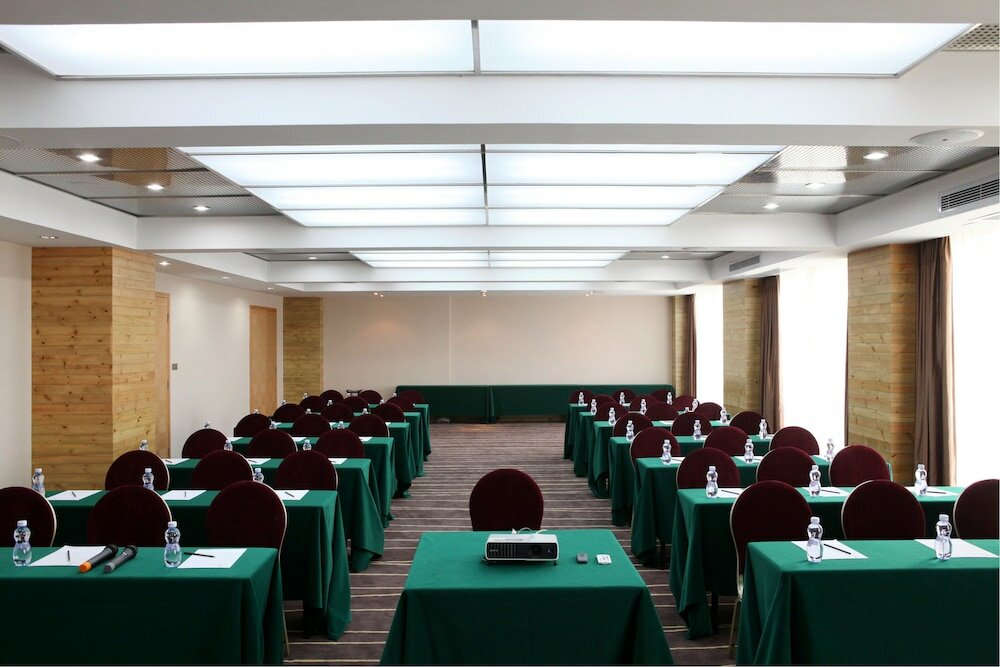 Фото Ramada Plaza by Wyndham Shenzhen North