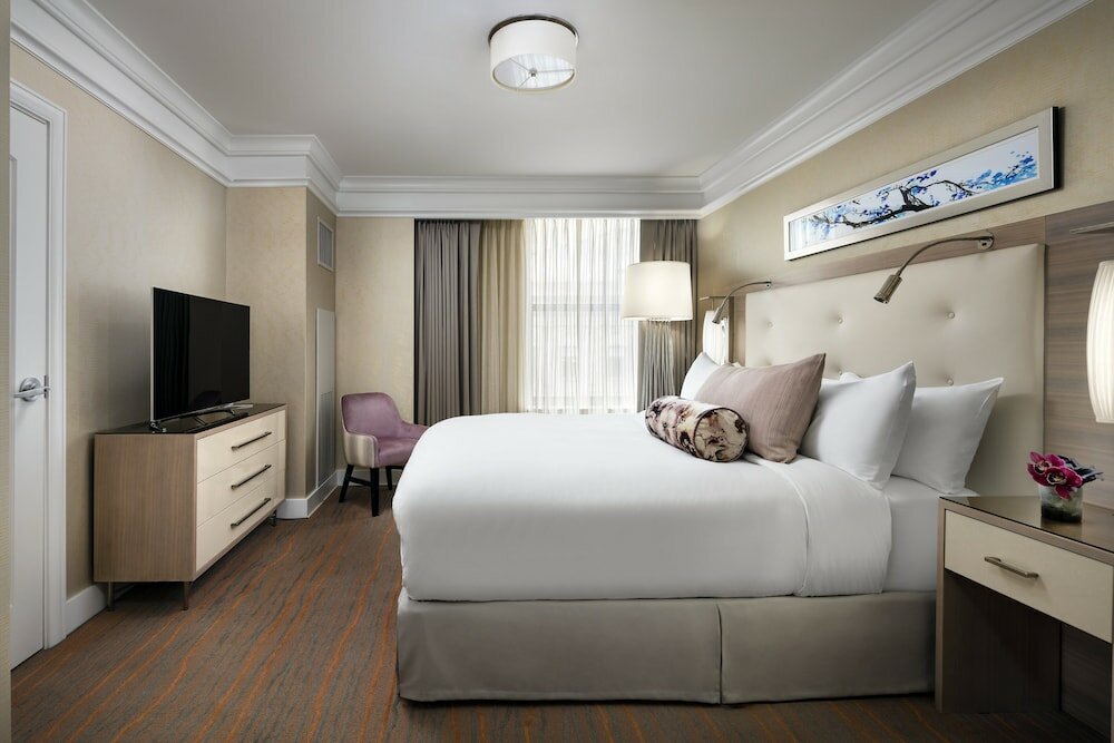 Фото Hotel Aka Back Bay