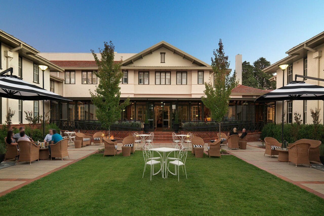 Фото Hotel Kurrajong Canberra