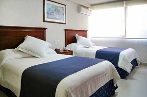 Гостиница Hotel Porto Allegro - Near Malecon
