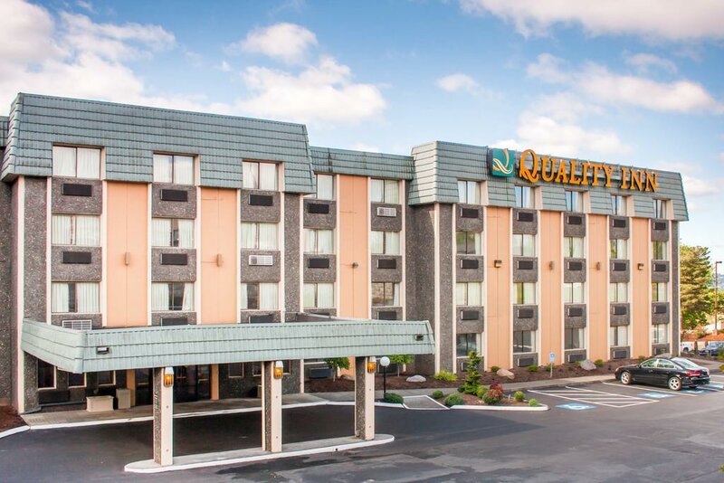 Гостиница Quality Inn Tigard - Portland Southwest в Тайгарде