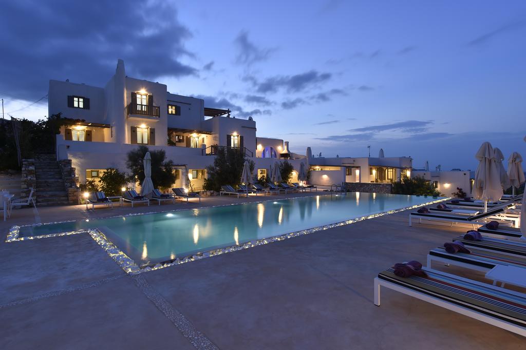 Фото Naoussa Hills Boutique Resort - Adults Only