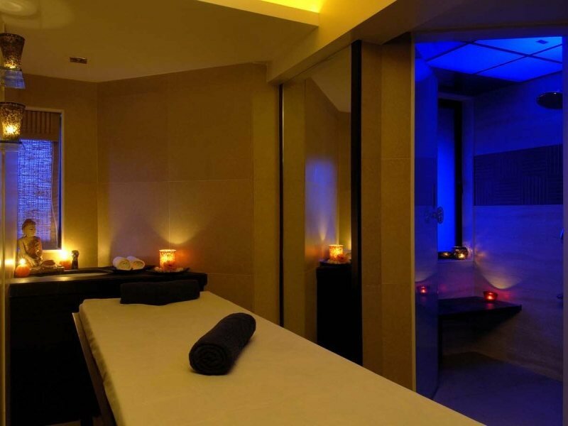 Фото Ramee Guestline Hotel Juhu