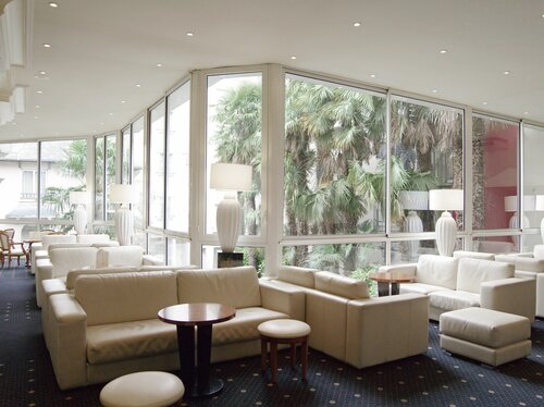 Внешний вид отеля Hotel Jeanne d'Arc в Лурде, фото 2