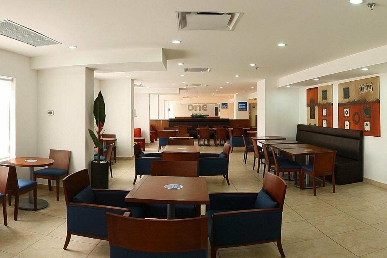 Фото One Guadalajara Centro Historico