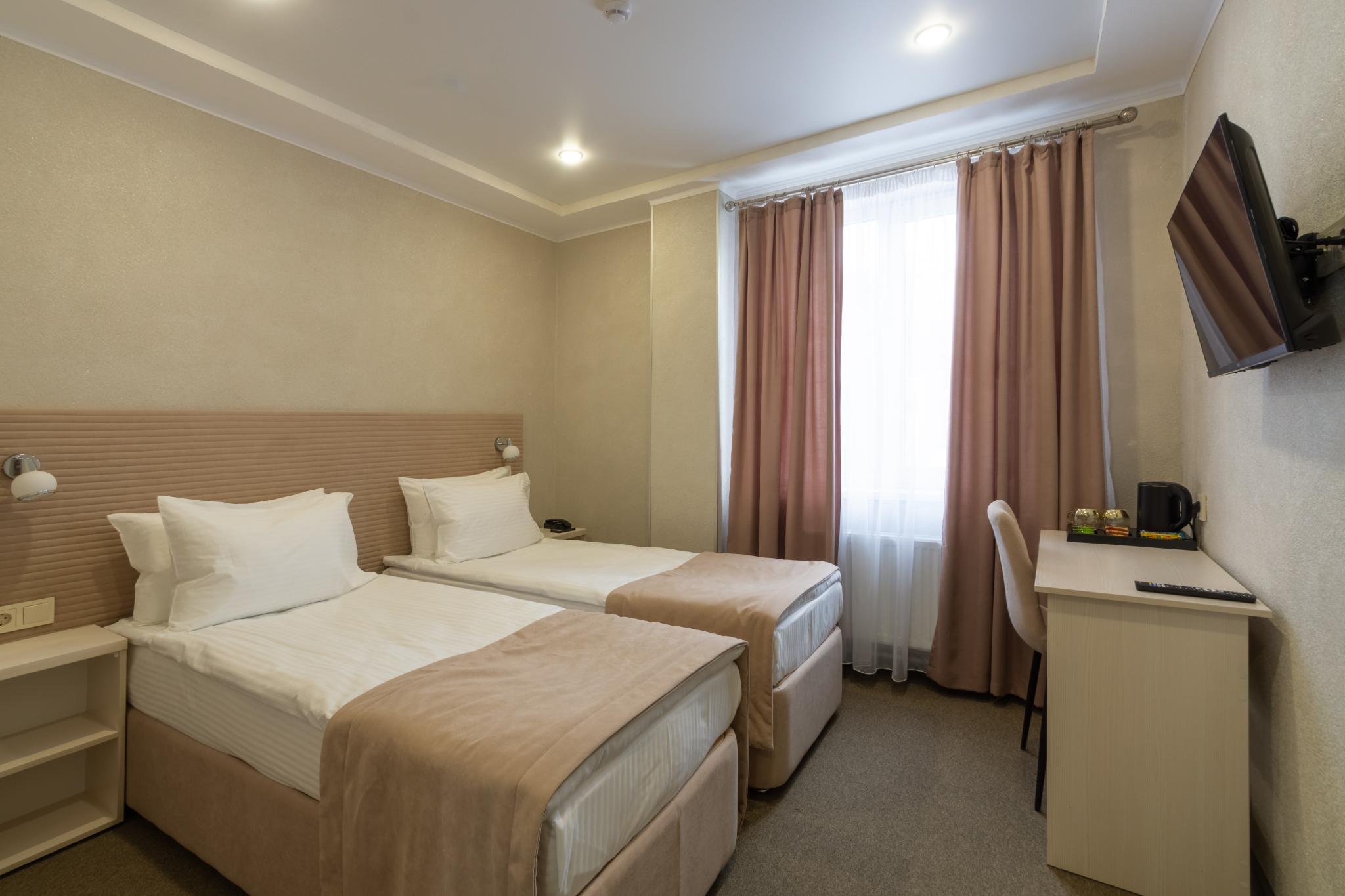 Фото отеля 2