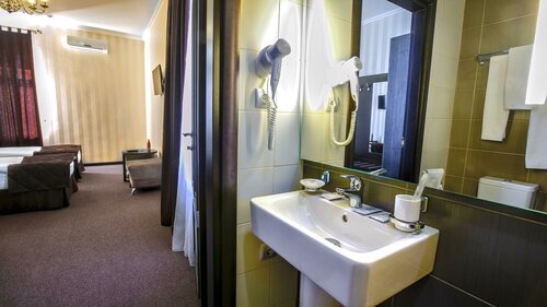 Гостиница Рест Хаус в Волгограде