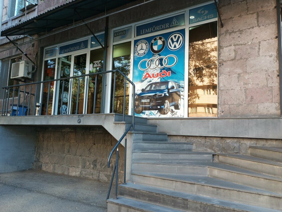 Auto parts and auto goods store Kolben Schmidt, Yerevan, photo