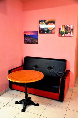 Хостел Вежливый Лось на Ботаническом саду в Мытищах