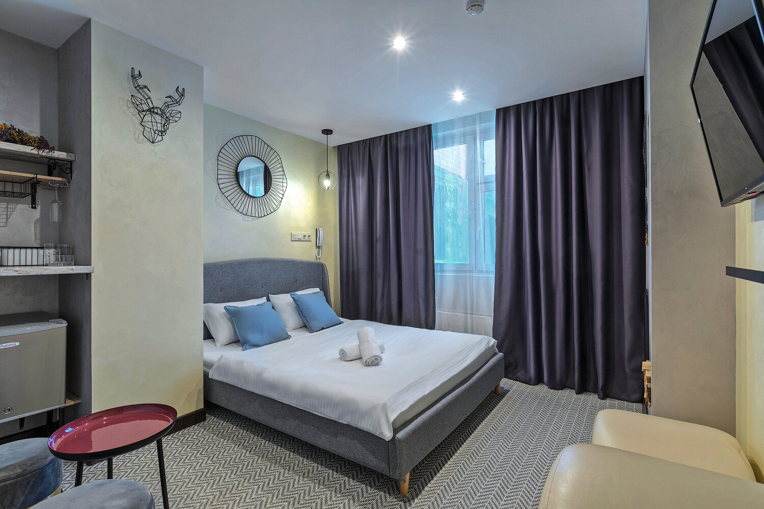 Фото отеля 1