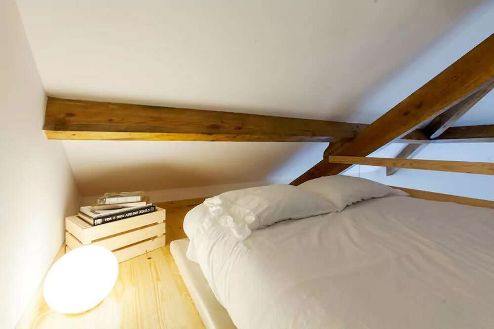 Фото Boutique Rentals - Republica's Garden Studio with views