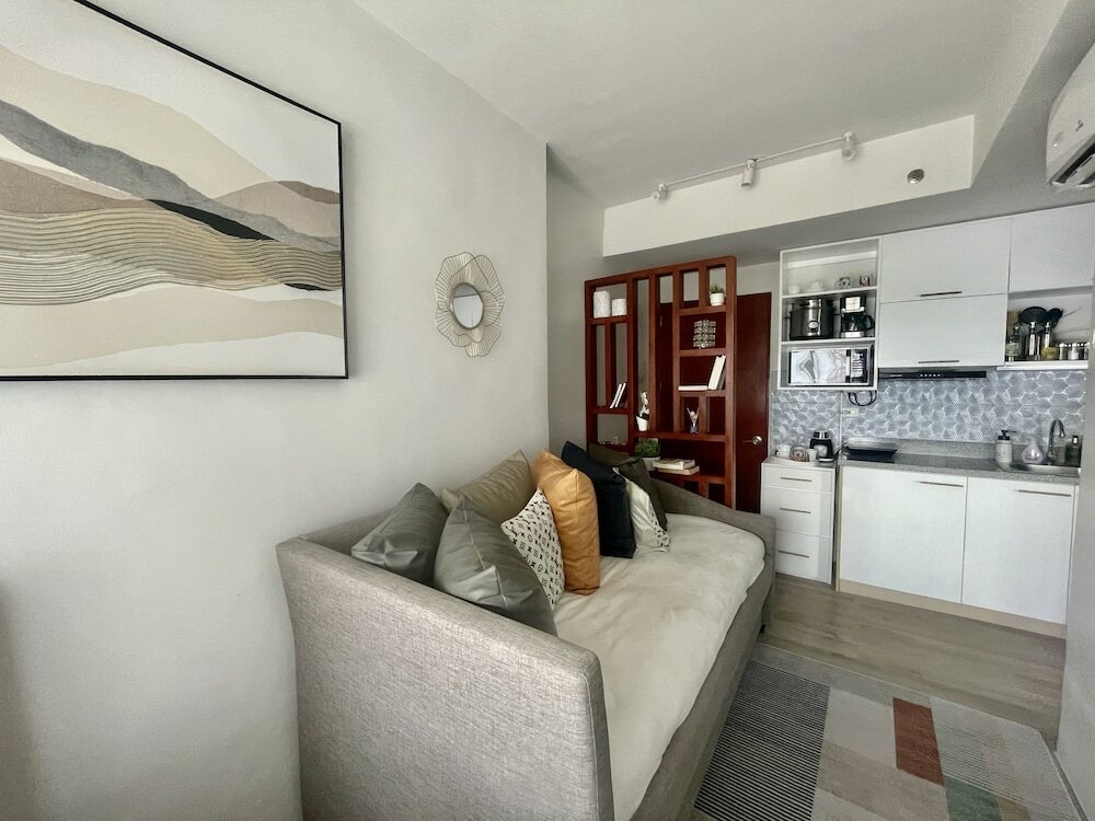 Фото Mesavirre Garden Residences