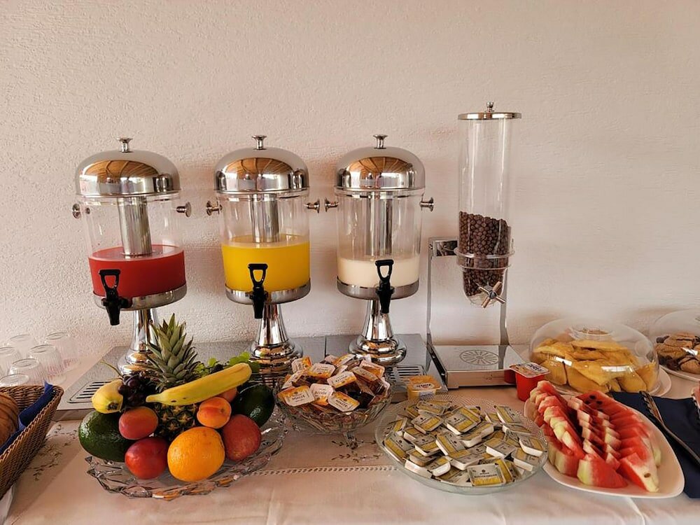 Фото Admiro Hotel