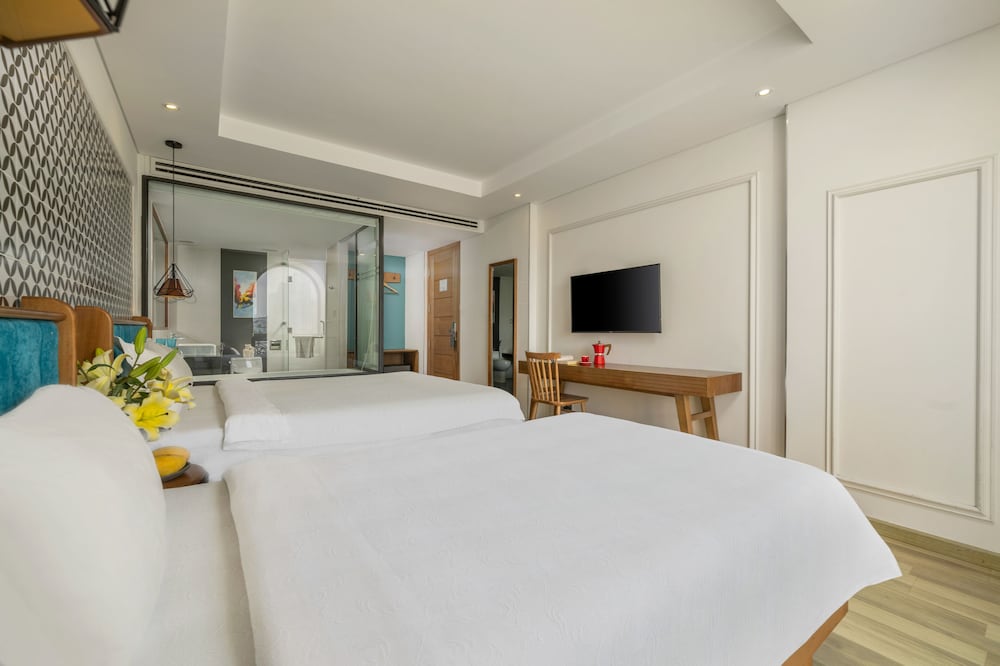 Фото Brilliant Majestic Hotel