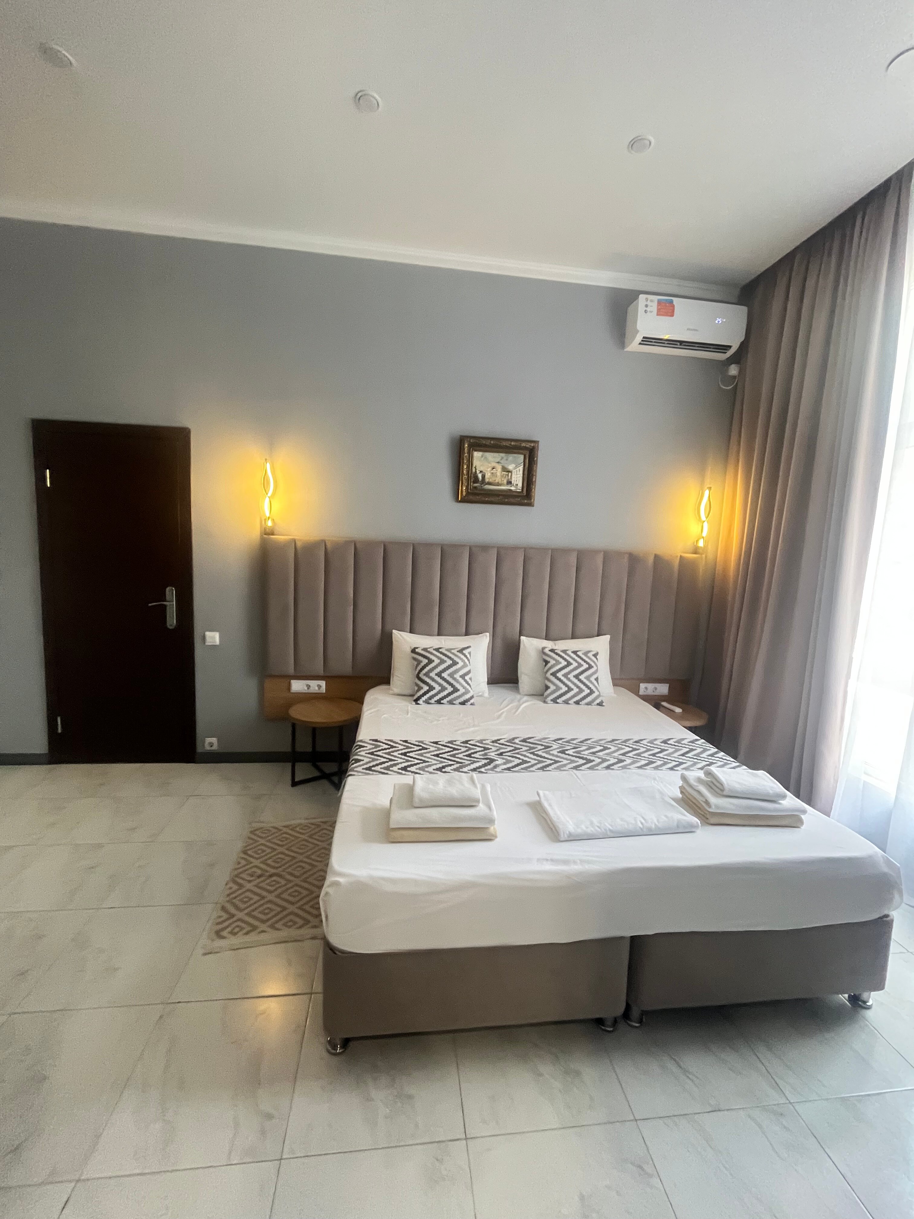 Фото Green Land Hotel