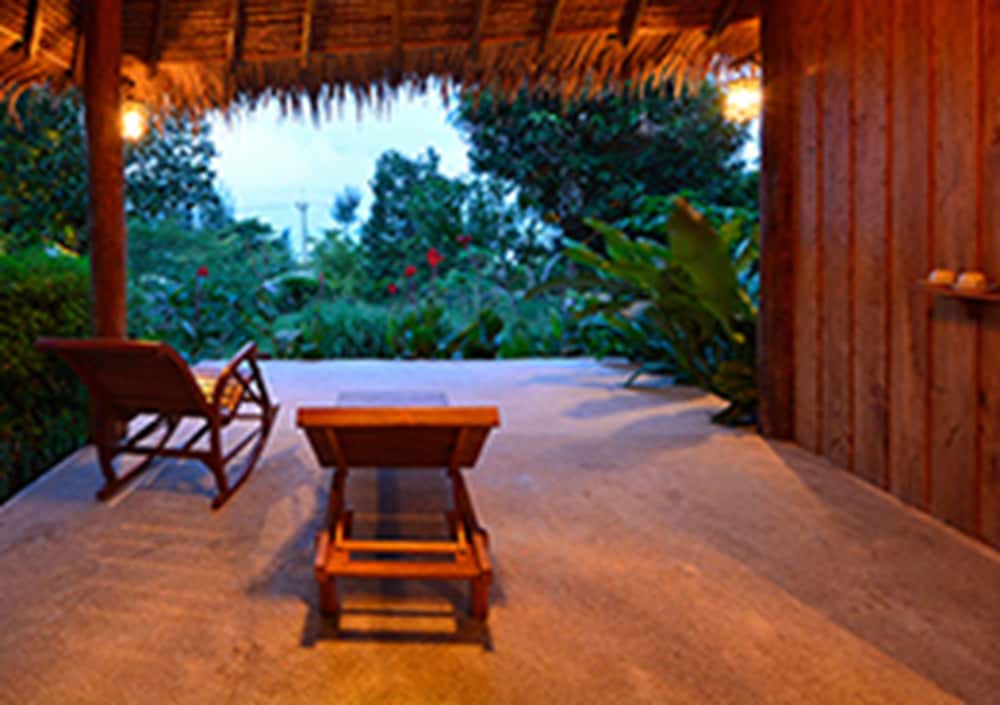 Фото Thiw Son Beach Resort