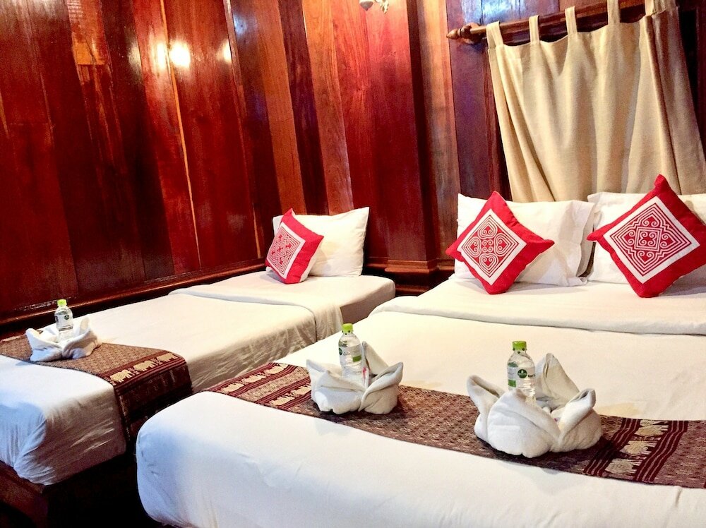 Фото Soutikone 1 Guesthouse