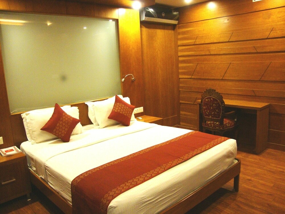 Фото Hotel Emarald