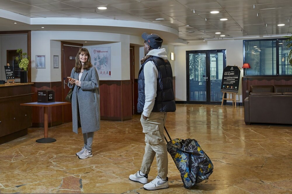 Фото 37687968051