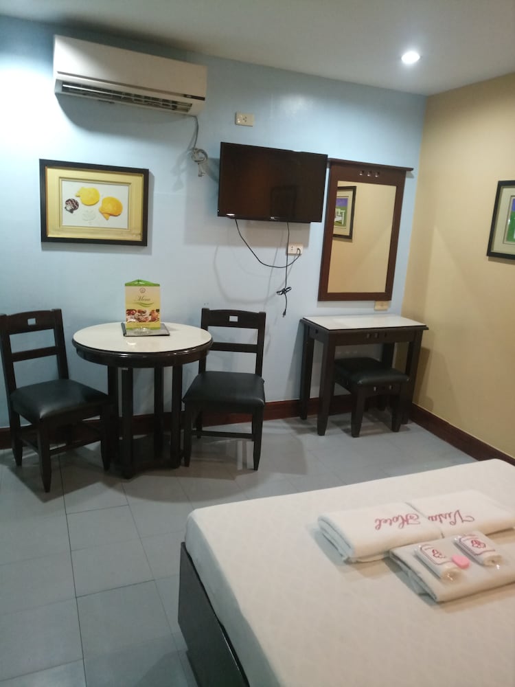 Фото Vista Hotel Recto