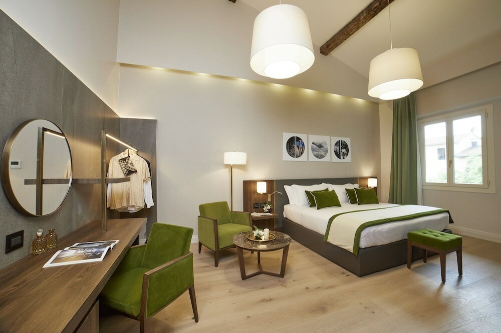 Фото Messori Suites